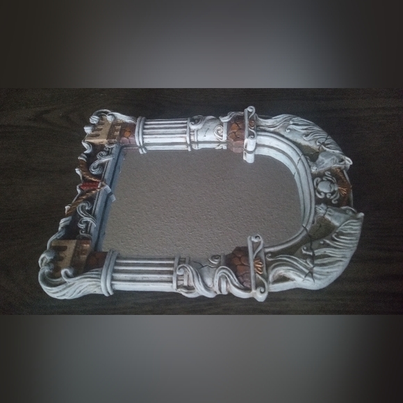Unicorn Sculpture Frame Stand Mirror Castle Pillars Detailed - Picture 7 of 10